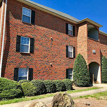 Campus Ii Reynolds Place Leased By The Bed 1911 A Spring