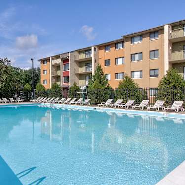 Woods Of Fairfax Apartments Of Lorton 7630 Fairfield Woods Ct Lorton Va Apartments For Rent Rent Com