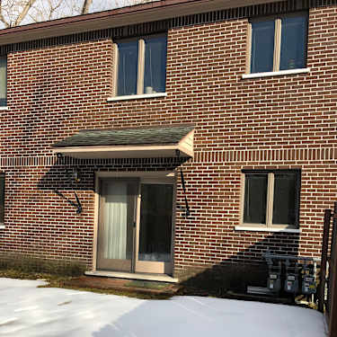 West Park Village 154 156 W Park St Lee Ma Apartments For Rent Rent Com