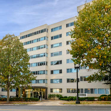 Carillon House 2500 Wisconsin Avenue Nw Washington Dc