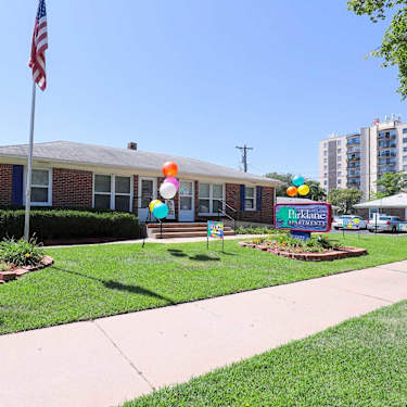 Claremont 9100 E Harry Street Wichita Ks Apartments For Rent