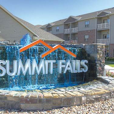 Summit Falls Apartments Townhomes 8300 Renatta Drive Lincoln