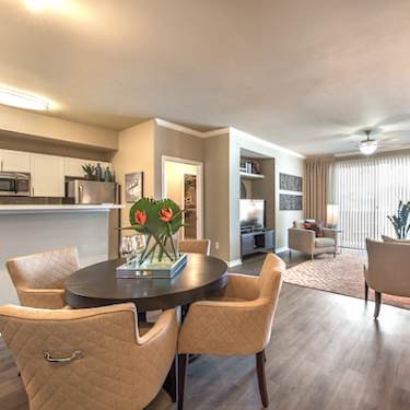 Olympus 7th Street Station 2601 W 7th St Fort Worth Tx Apartments For Rent Rent Com