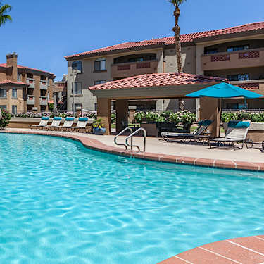 Colonial Grand At Scottsdale 6400 E Thomas Rd Scottsdale Az Apartments For Rent Rent Com