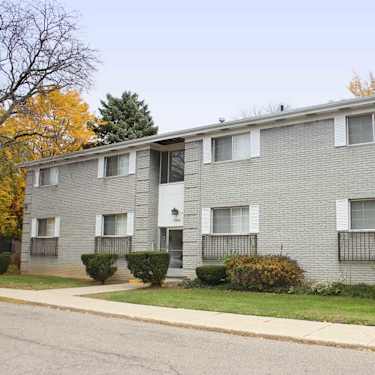 Redford Manor Apartments 27000 27006 Joy Road Redford Mi