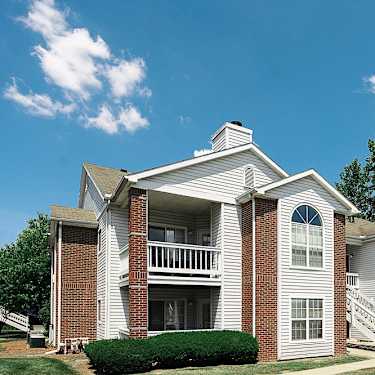 Country Club Toledo Apartments 1130 Pine Valley Ln Toledo Oh Apartments For Rent Rent Com