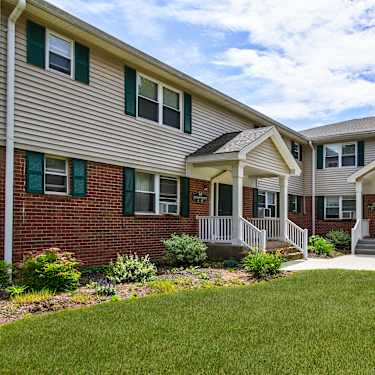 Addison Mill Loft Apartments 64 Addison Road Glastonbury Ct Apartments For Rent Rent Com
