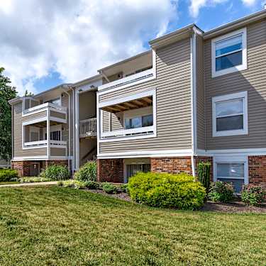 Saddlewood Townhomes 3733 King And Queen Dr Richmond Va Apartments For Rent Rent Com