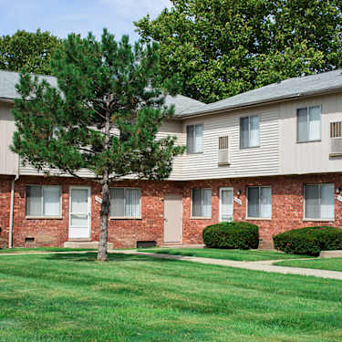 Coppertree Apartments 12555 Pine Street Taylor Mi Apartments