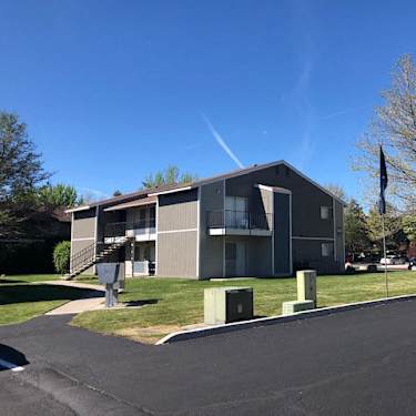 2300 West Apartments 2300 Harvard Way Reno Nv Apartments For Rent Rent Com