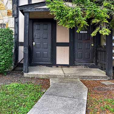 Dover Place Apartments 225 White Cliffs Court Springfield Oh Apartments For Rent Rent Com
