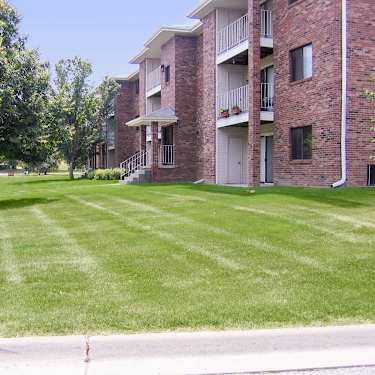 Picadilly Square 11441 West Maple Road Apt 1 Omaha Ne