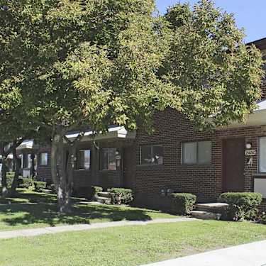 Macarthur Manor Apartments