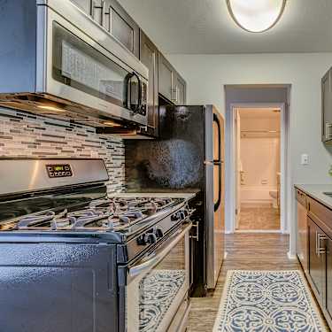 Spice Tree Apartments 4854 Washtenaw Ave Ann Arbor Mi Apartments For Rent Rent Com