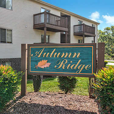 Autumn Ridge 2127 Fallon Ave Se Roanoke Va Apartments For Rent Rent Com