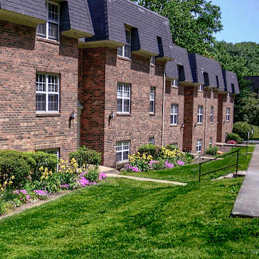 Willow Oaks 6002 C Willow Oaks Drive Richmond Va Apartments