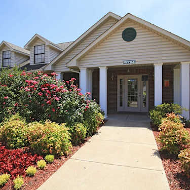 Claremore Creek 2500 Frederick Rd Claremore Ok Apartments For Rent Rent Com