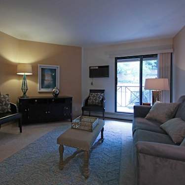 Mountain Village Apartments 304 W North Street Waukesha Wi
