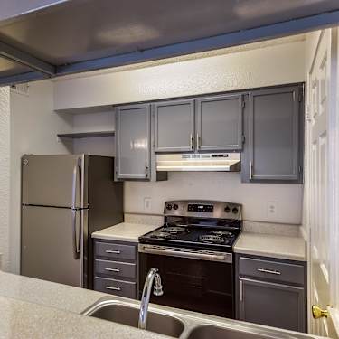 Brighton Place 357 E Corporate Dr Lewisville Tx Apartments For Rent Rent Com