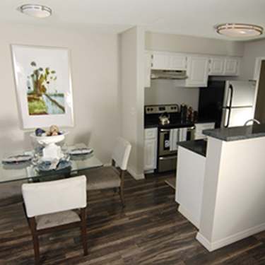 Amber Lakes 4755 N Goldenrod Road Winter Park Fl Apartments For Rent Rent Com