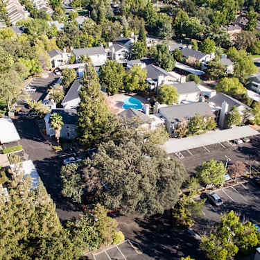 Creekside Colony 7951 Kingswood Drive Citrus Heights Ca Apartments For Rent Rent Com