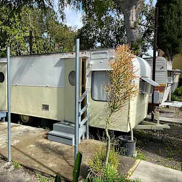 St Andrew Place Trailer Park 515 East St Andrew Place Santa