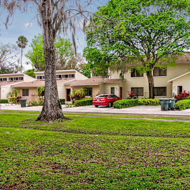 Southern Villas 239 Oak Tree Cir Daytona Beach Fl Apartments For Rent Rent Com
