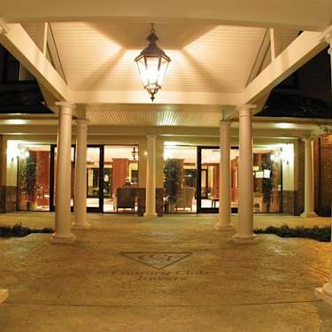 Country Club Towers 140 Hepburn Road Clifton Nj Apartments For Rent Rent Com