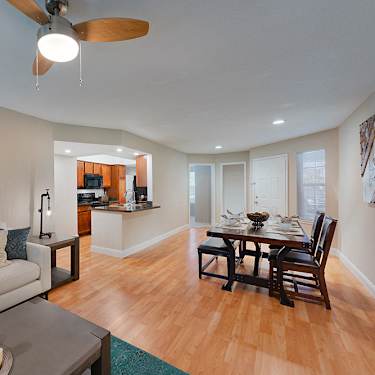 Rolling Brook Village 1723 Long Shadows Ct Woodbridge Va Apartments For Rent Rent Com