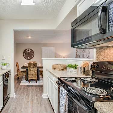 Oakleigh Apartments 11580 Perkins Rd Baton Rouge La Apartments For Rent Rent Com
