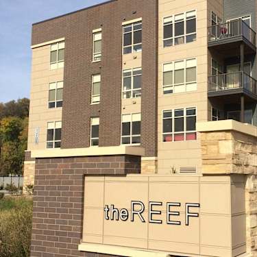 The Reef 1215 N 62nd St Wauwatosa Wi Apartments For Rent Rent Com
