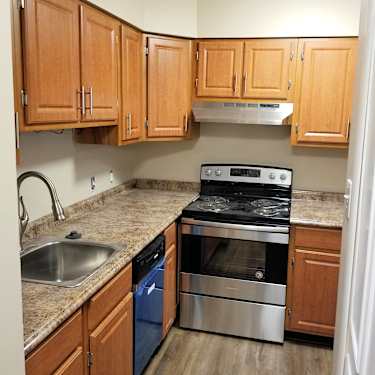 Fox Pointe Charleston Square 4740 Fox Trail Lane Columbus In