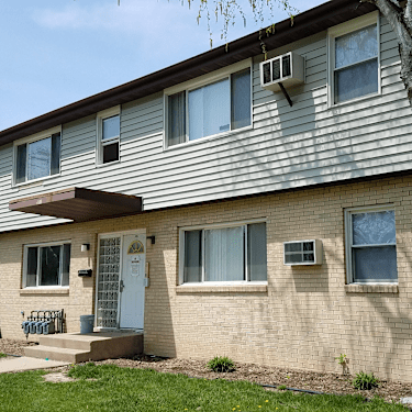 Meadowood Apartments 5806 Russett Road Madison Wi Apartments