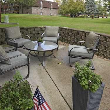Village Apartments 407 11th Ave Sw Forest Lake Mn Apartments For Rent Rent Com
