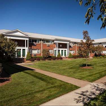 Saddle Brook Apartments 49 Finnigan Ave Saddle Brook Nj Apartments For Rent Rent Com