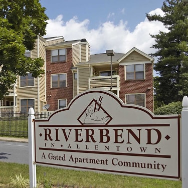 Riverbend In Allentown 250 S Penn St Allentown Pa Apartments For Rent Rent Com
