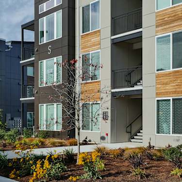 Ethos 2200 W Meeker Street Kent Wa Apartments For Rent Rent Com