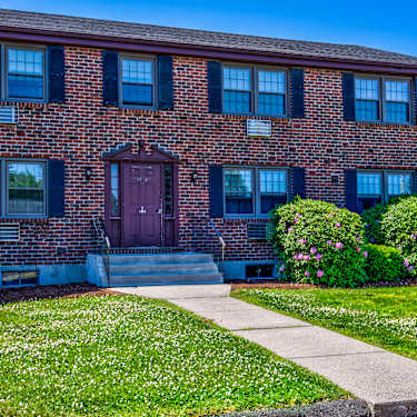 Candlelight Apartments 80 House St Glastonbury Ct Apartments For Rent Rent Com