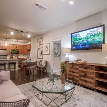 Park Avenue Lofts 3 S University Ave Little Rock Ar Apartments For Rent Rent Com