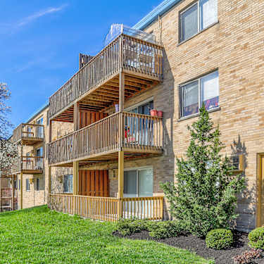 Waterstone Place 11365 Lippelman Rd Cincinnati Oh Apartments