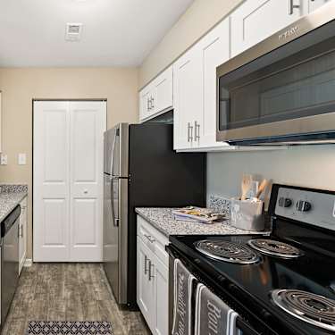 Hunt Club Apartments 10 Hunt Club Trail Gwynedd Pa Apartments For Rent Rent Com