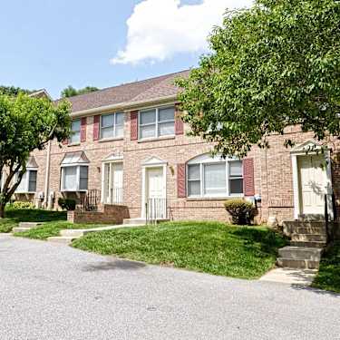 Walden Townhomes 1 Henry Ct Wilmington De Townhome For Rent Rent Com