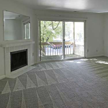 Terra Trace Apartments 321 E 14th Street Bloomington In
