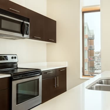 The North End 1551 N Water St Milwaukee Wi Apartments For Rent Rent Com