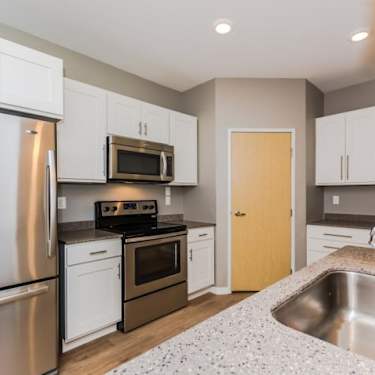 Sonoma Lofts 4240 5th Ave N Grand Forks Nd Apartments For Rent Rent Com