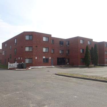 Newman Apartments 27 Newman Avenue Waterbury Ct Apartments For Rent Rent Com