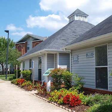 Chesapeake Crossing 55 Senior Community 1921 Robert Hall Blvd Chesapeake Va Apartments For Rent Rent Com