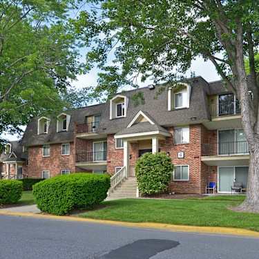 Dover Country Club 70 Greenway Square Dover De Apartments For