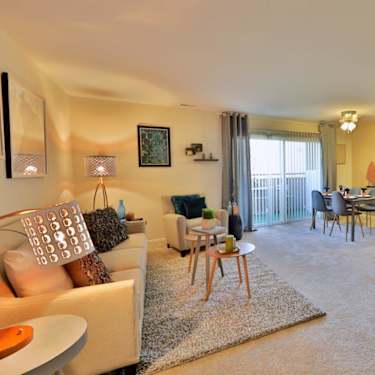 Silver Spring Station Apartment Homes