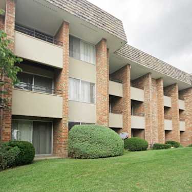 Regency Park Apartments 2518 Normandy Drive Se Grand Rapids